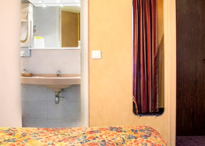 Terminus Montparnasse Paryż