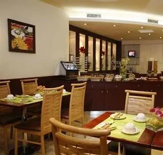 Terminus Montparnasse Paryż