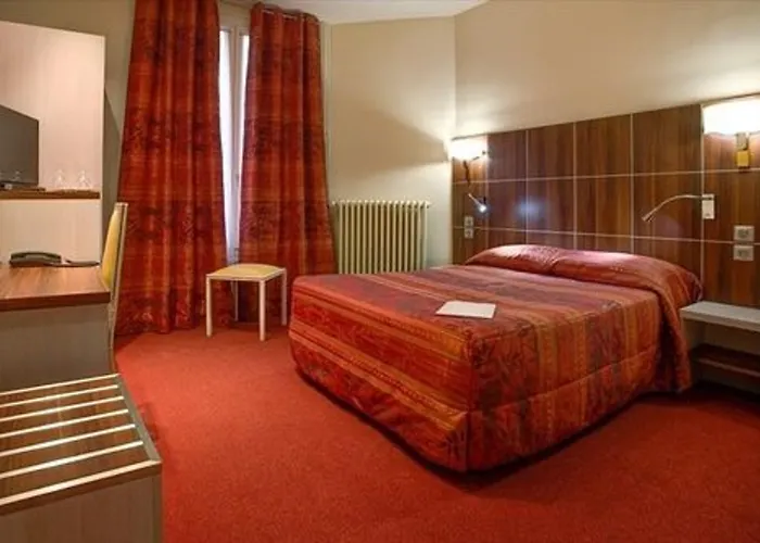 Hotel Terminus Montparnasse 3*