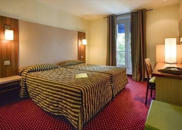 Hotel Terminus Montparnasse 3*