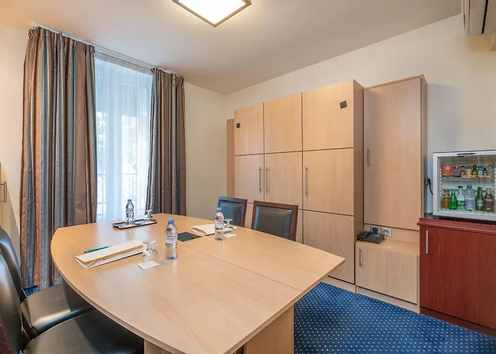 Terminus Montparnasse Hotel Paryż