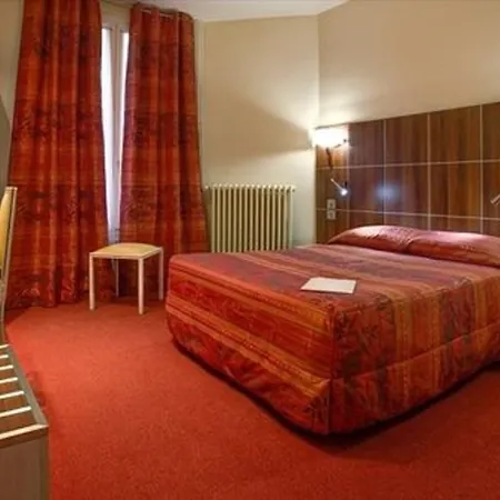 Hotel Terminus Montparnasse 3*
