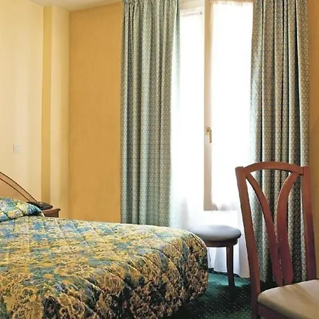 מלון Terminus Montparnasse פריז