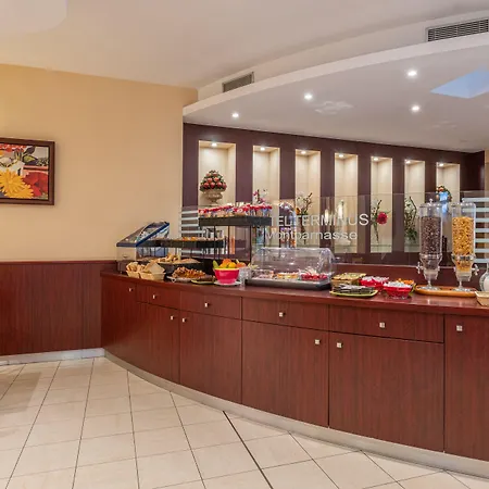 מלון Terminus Montparnasse 3*