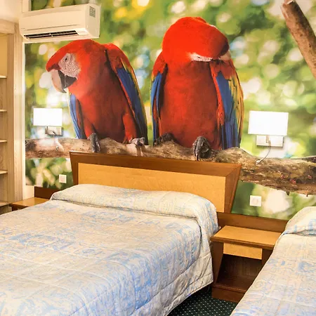 Terminus Montparnasse מלון 3*