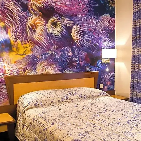 Terminus Montparnasse מלון 3*