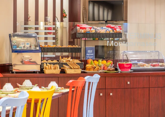 Hotel Terminus Montparnasse 3*