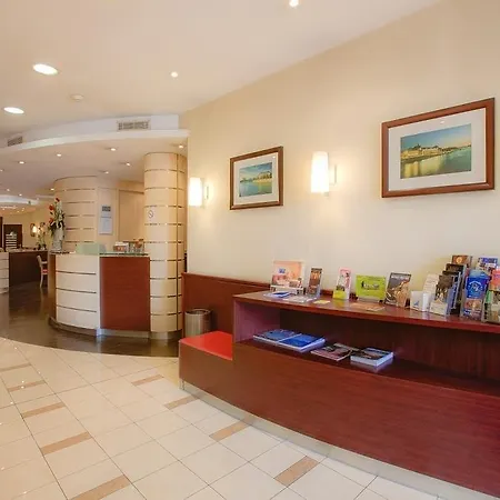 Terminus Montparnasse Hotel 3*