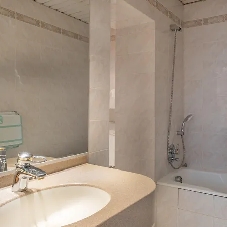 Terminus Montparnasse Hotel Paryż